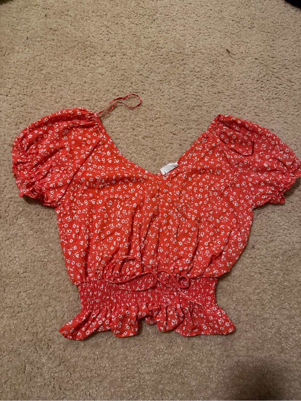 Sienna Sky Red Floral Puff-Sleeve Smocked Crop Top